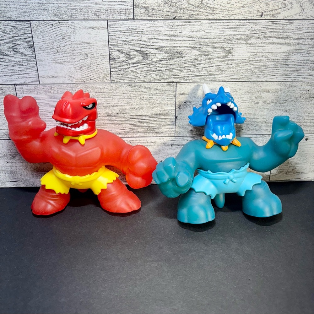 Heroes of Goo Jit Zu Dino Power Hero Pack Blazagon & Tyro New‎ Lot of 2